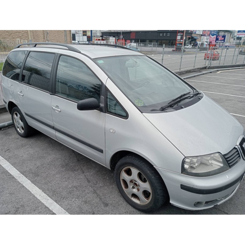 seat alhambra (7v9) del año 2001