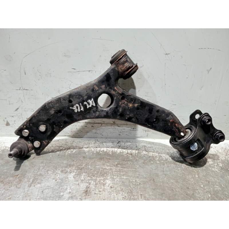 Recambio de brazo suspension inferior delantero izquierdo para volvo v50 familiar referencia OEM IAM 3M513A424EM 20HDI 2004