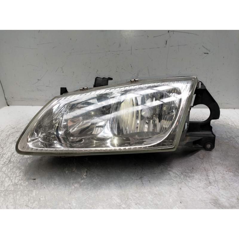 Recambio de faro izquierdo para nissan almera ii (n16) 2.2 di referencia OEM IAM 89003331 26060BN011 2000