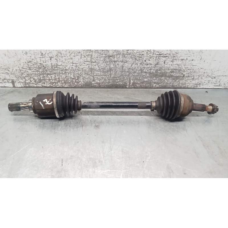 Recambio de transmision delantera izquierda para nissan micra iii (k12) 1.2 16v referencia OEM IAM  12G 2003