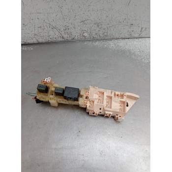 CAJA RELES / FUSIBLES 1H290048 2000