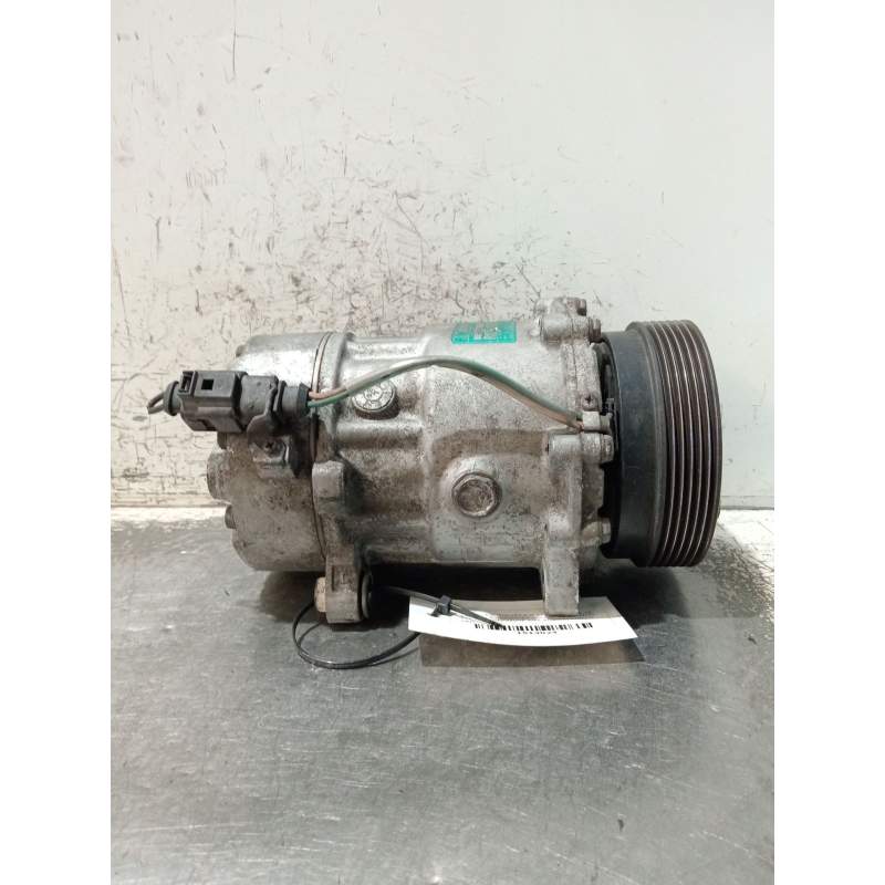 Recambio de compresor aire acondicionado para volkswagen golf iv variant (1j5) 1.6 referencia OEM IAM 1J0820803F  