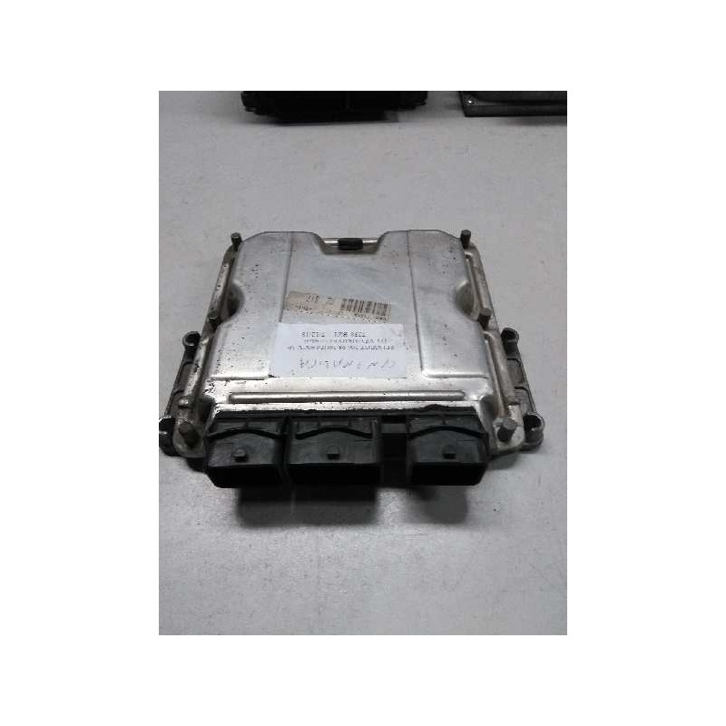 Recambio de centralita motor uce para peugeot 206 berlina xs referencia OEM IAM 0281010594 9642013980 EDC15C2 70