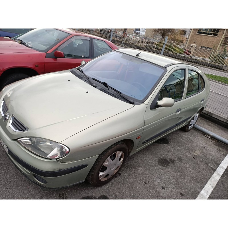 renault megane i fase 2 berlina (ba0) del año 2000