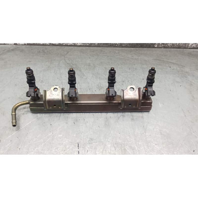 Recambio de rampa inyectora para nissan micra iii (k12) 1.2 16v referencia OEM IAM  12G 2003