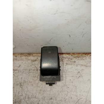 MANDO ELEVALUNAS DELANTERO DERECHO 8481002041 3P 