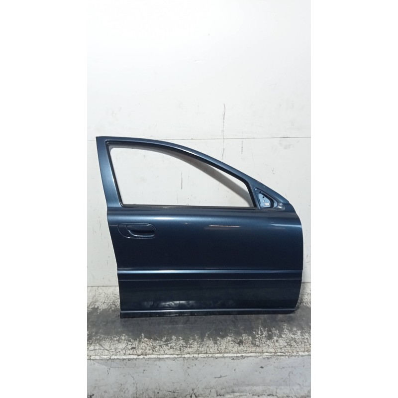 Recambio de puerta delantera derecha para volvo s60 berlina 2.4 cat referencia OEM IAM   4P