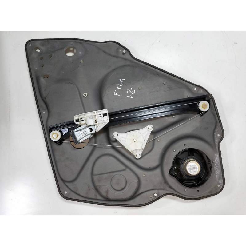 Recambio de elevalunas trasero izquierdo para mercedes-benz clase a (w169) 2.0 cdi cat referencia OEM IAM   5P