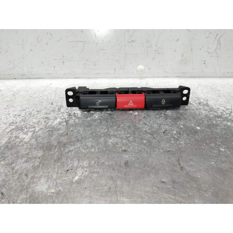 Recambio de mando multifuncion para land rover freelander (lr2) 2.2 td4 referencia OEM IAM 6H5213D73AC 03454500 