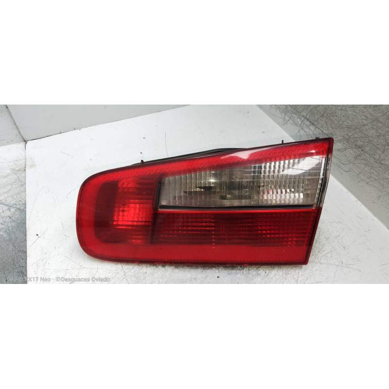 Recambio de piloto trasero derecho interior para renault laguna ii (bg0) authentique referencia OEM IAM   2002