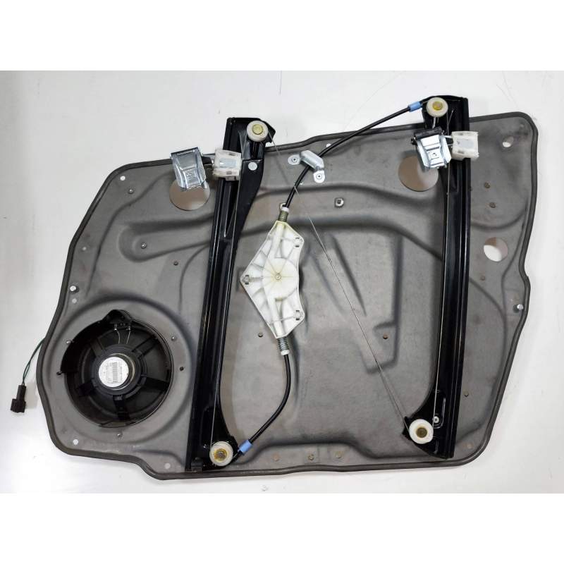 Recambio de elevalunas delantero izquierdo para mercedes-benz clase a (w169) 2.0 cdi cat referencia OEM IAM   5P