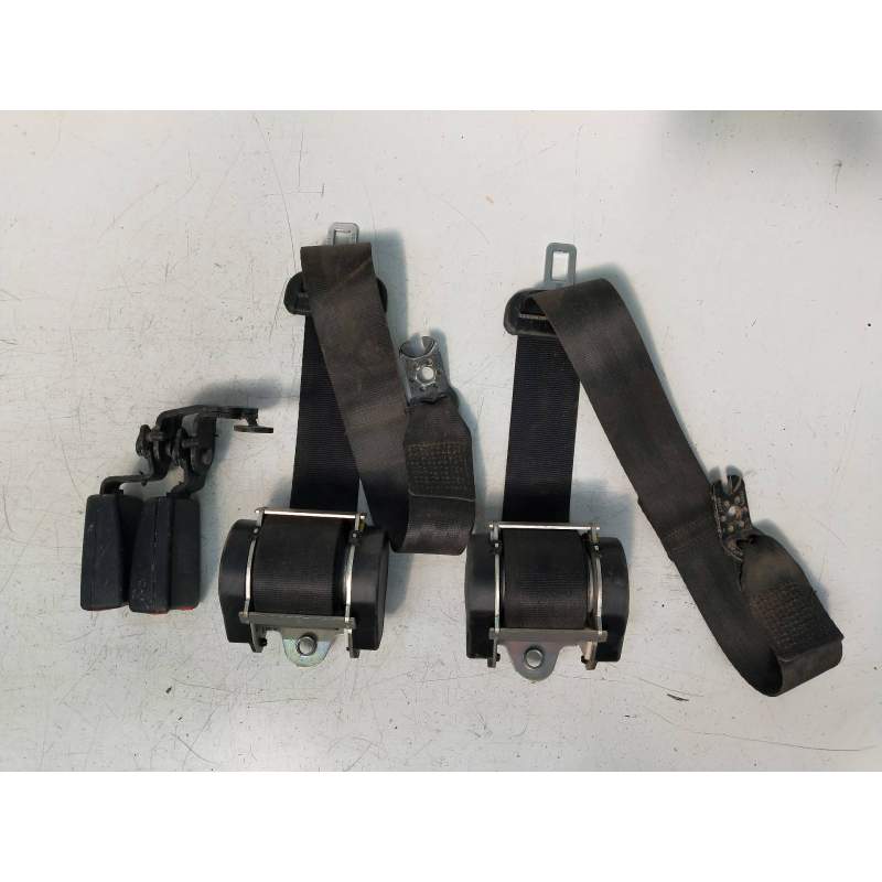 Recambio de juego cinturones trasero para seat leon (5f1) style referencia OEM IAM   5P