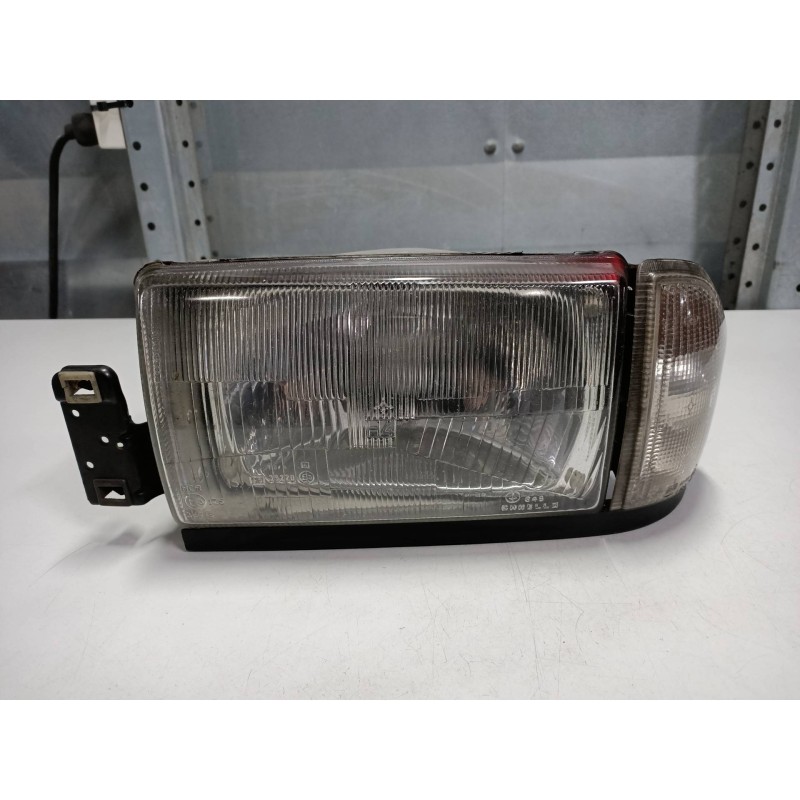 Recambio de faro izquierdo para alfa romeo 33 berlina 1.3 referencia OEM IAM   