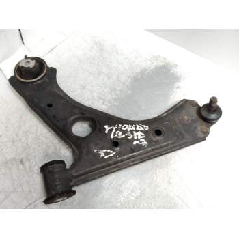 BRAZO SUSPENSION INFERIOR DELANTERO IZQUIERDO 13JTD 2007