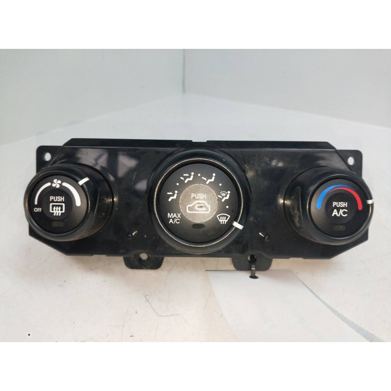 Recambio de mando calefaccion / aire acondicionado para kia sportage 2.0 cat referencia OEM IAM L05CEJ192517  