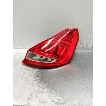 PILOTO TRASERO DERECHO 1709552 8A6113404A 2008