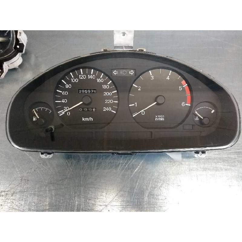 Recambio de cuadro instrumentos para mitsubishi carisma berlina 4 (da0) 1.9 turbodiesel referencia OEM IAM MR114277 DX40 0P01790