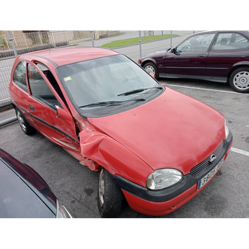 opel corsa b del año 2000