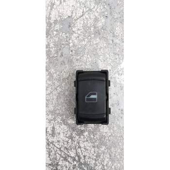 MANDO ELEVALUNAS DELANTERO DERECHO 3B0959855B 5P