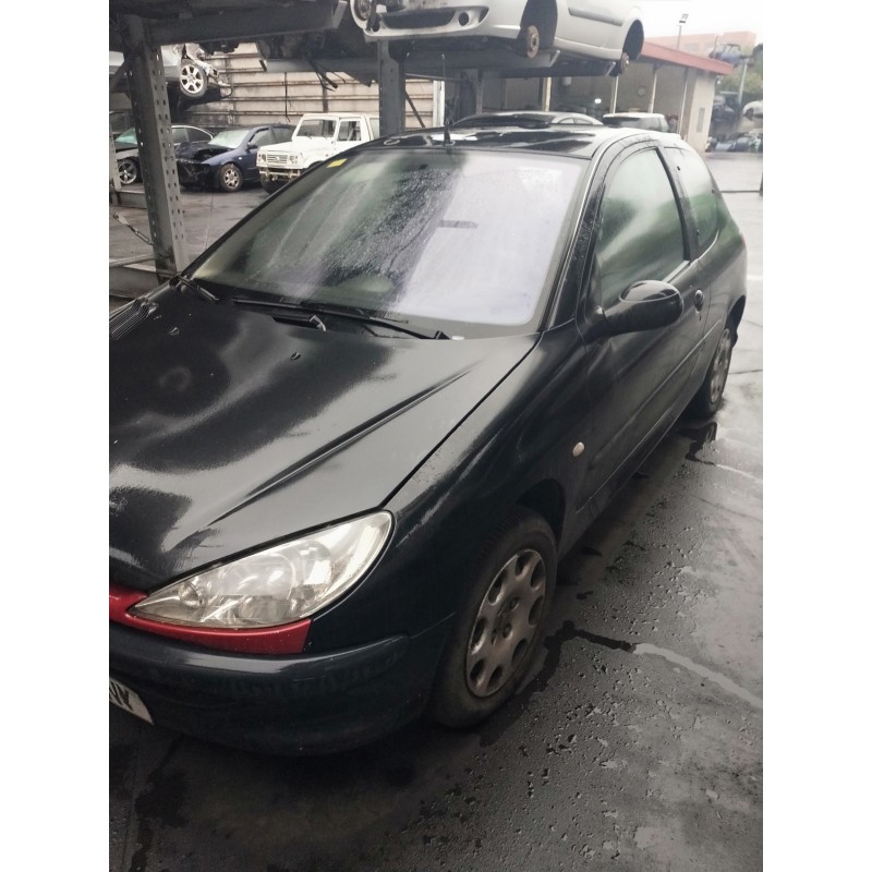 peugeot 206 berlina del año 2003