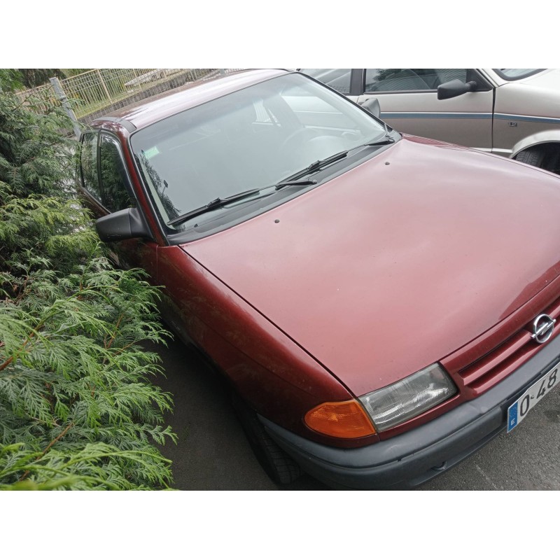 opel astra f berlina del año 1994