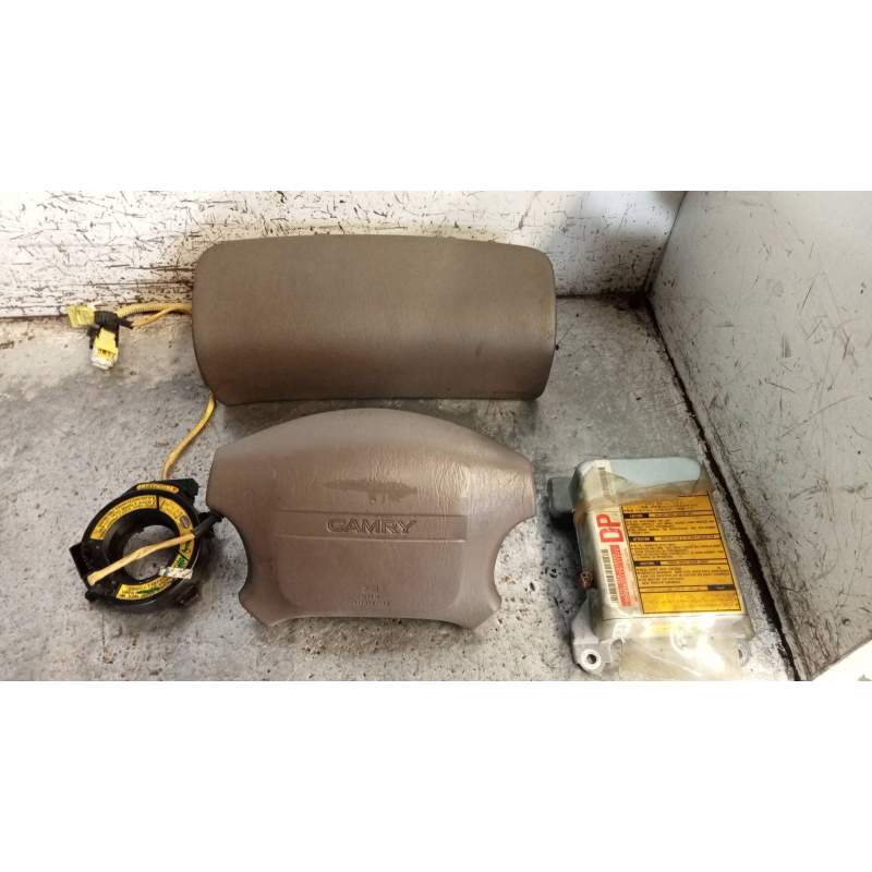 Recambio de kit airbag para toyota camry (v10) 2.2 gl referencia OEM IAM   