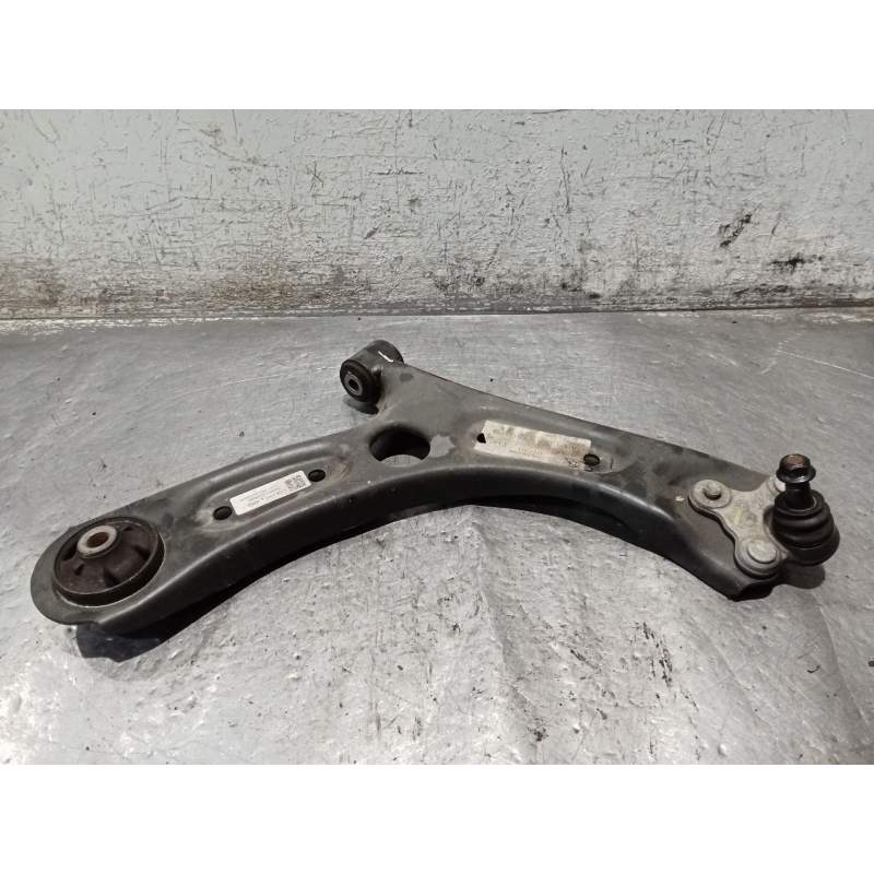 Recambio de brazo suspension inferior delantero derecho para kia ceed business referencia OEM IAM 54501G4AA0 10TGDI 2022