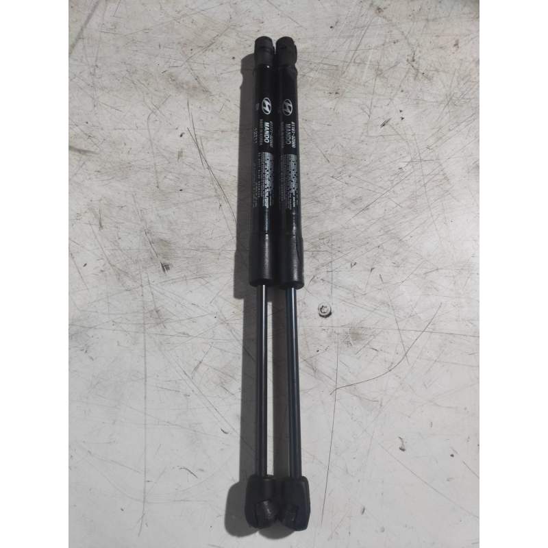 Recambio de amortiguadores capo para hyundai i40 cw gl tecno referencia OEM IAM 811613Z000 811713Z000 