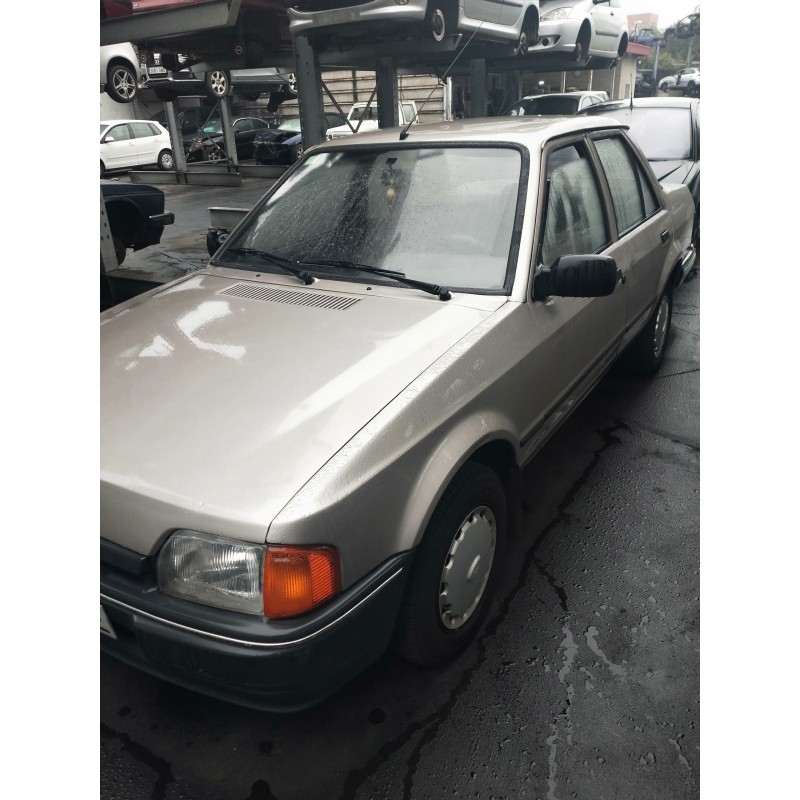 ford orion del año 1986