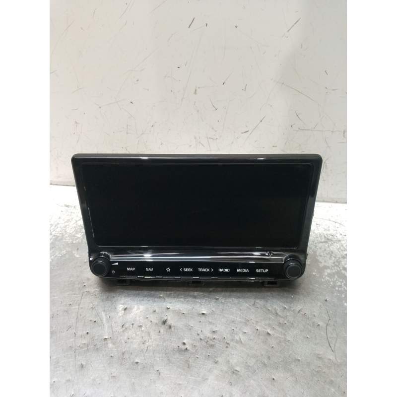 Recambio de sistema navegacion gps para kia ceed business referencia OEM IAM 96560J7AC0WK IW1101FCDWG 2022