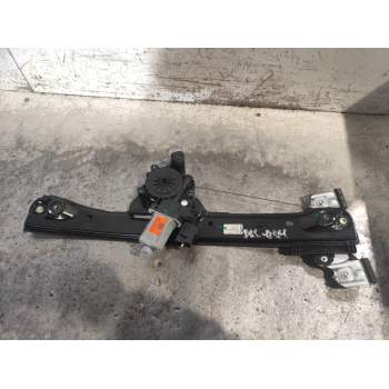 ELEVALUNAS DELANTERO DERECHO CN15A23200CB 