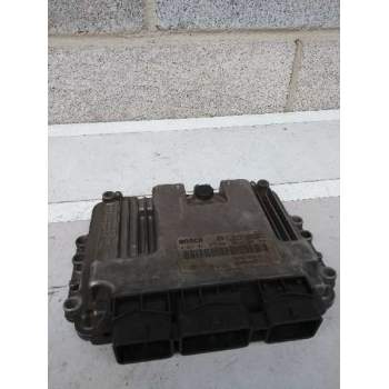 CENTRALITA MOTOR UCE 0281011275 8200305678 8200269873