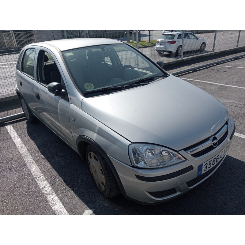 opel corsa c del año 2004