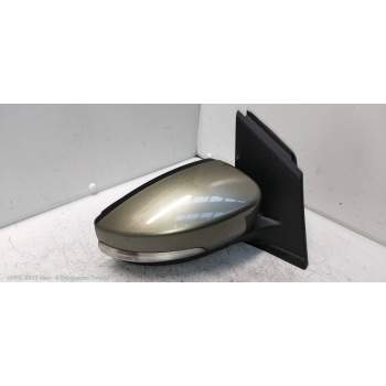 RETROVISOR DERECHO ELECTRICO
