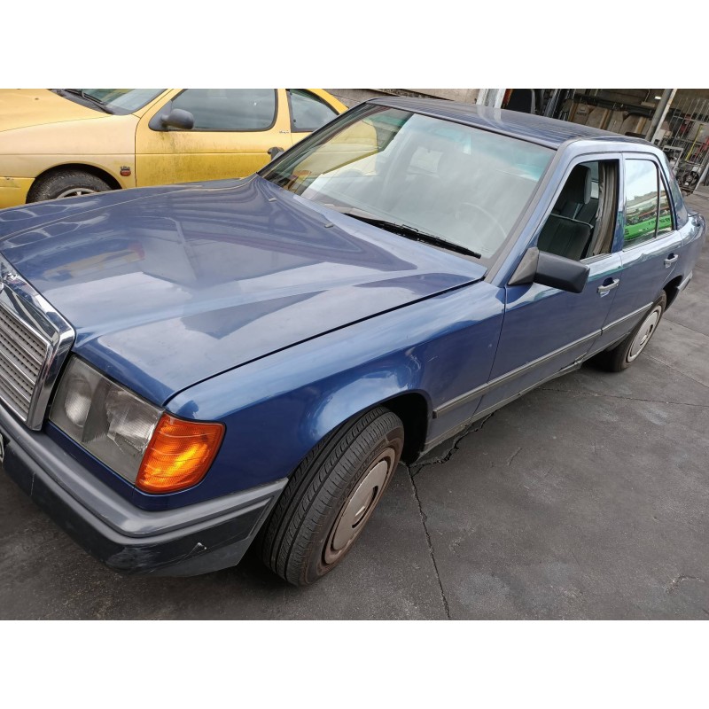 mercedes clase e (w124) berlina del año 1988