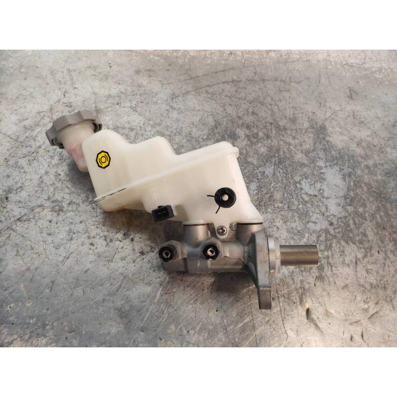 Recambio de bomba freno para kia rio (yb) attract referencia OEM IAM 20254  