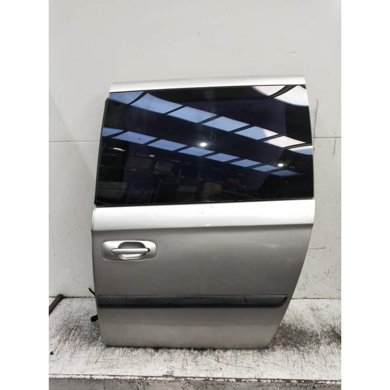 Recambio de puerta lateral corredera izquierda para chrysler voyager (rg) referencia OEM IAM  5P 2001