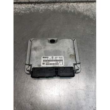 CENTRALITA MOTOR UCE 0281001633 90508986 1995