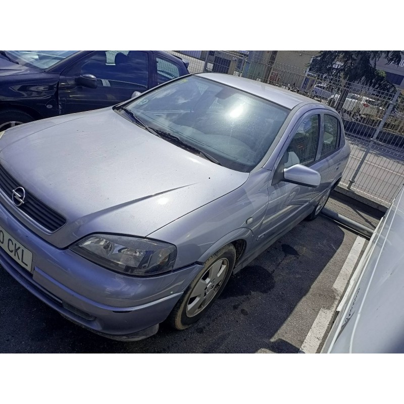 opel astra g berlina del año 2003