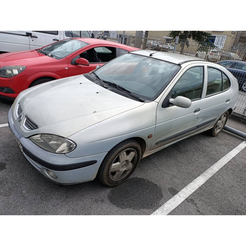 renault megane i fase 2 berlina (ba0) del año 2001