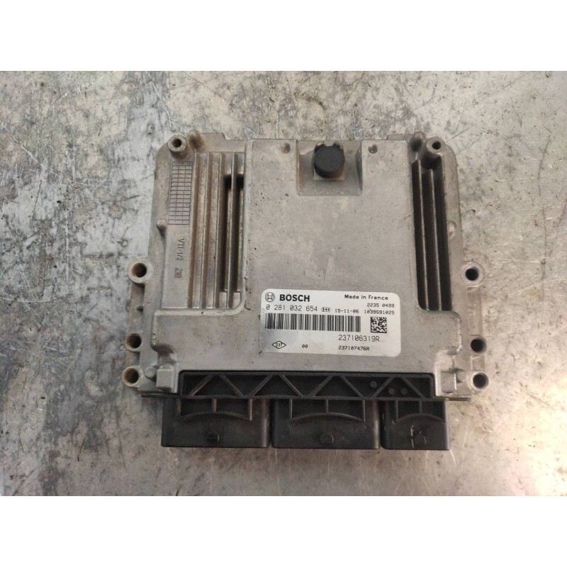 Recambio de centralita motor uce para renault clio iv limited referencia OEM IAM 0281032654 237106319R 237107476R