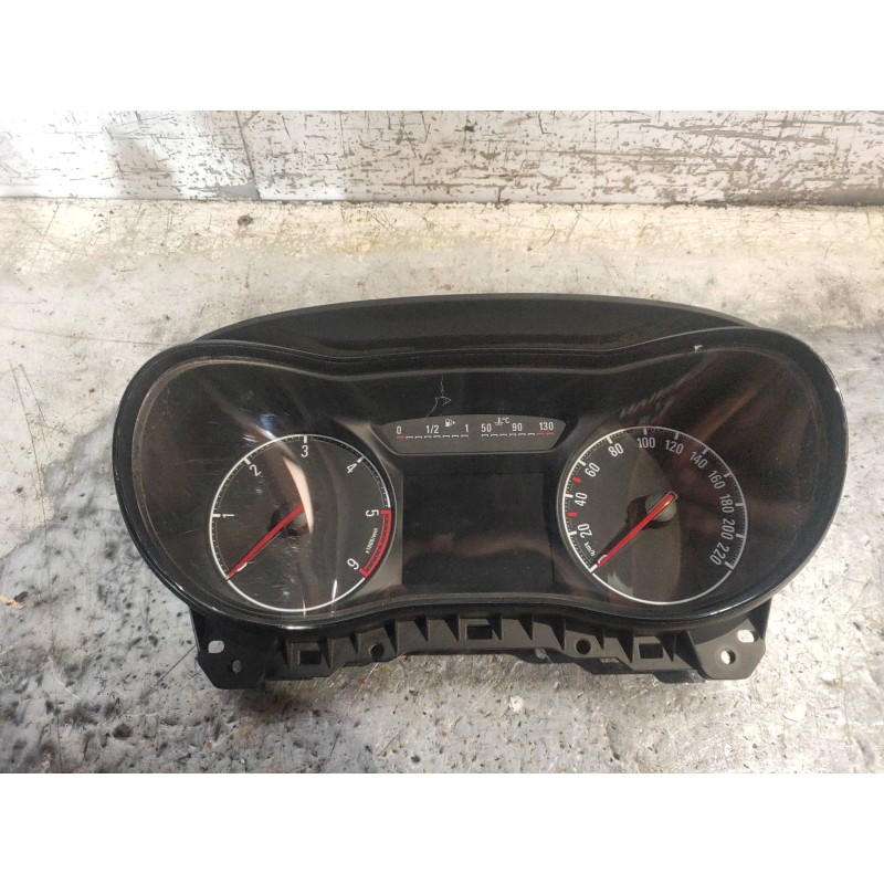 Recambio de cuadro instrumentos para opel corsa e color edition ecoflex referencia OEM IAM 13499777 367030224 