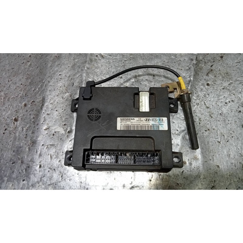 Recambio de modulo electronico para kia opirus básico referencia OEM IAM 954003F300 5WY8604C 5WK48823