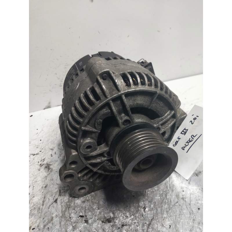 Recambio de alternador para volkswagen golf iii berlina (1h1) gti referencia OEM IAM 0120485038  
