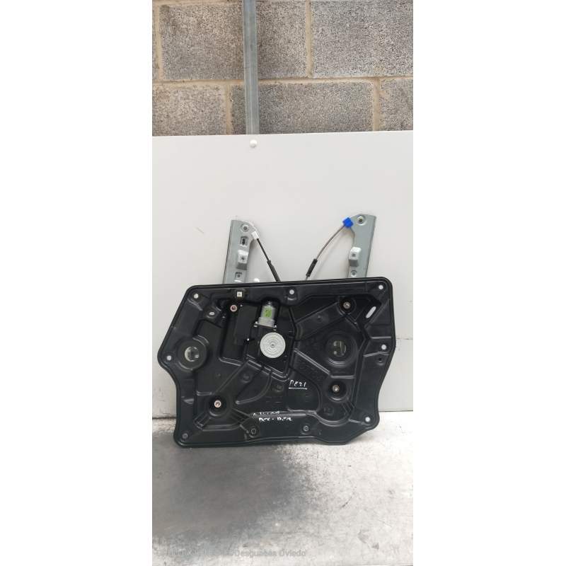 Recambio de elevalunas delantero derecho para renault koleos referencia OEM IAM 80750JY40A 10813 5P