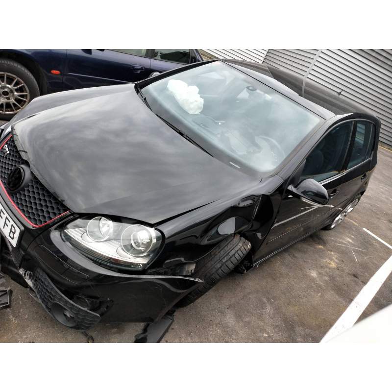 VOLKSWAGEN GOLF V BERLINA (1K1)