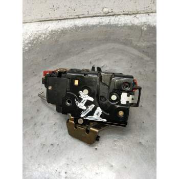 MOTOR CIERRE CENTRALIZADO TRASERO IZQUIERDO 4P 2001