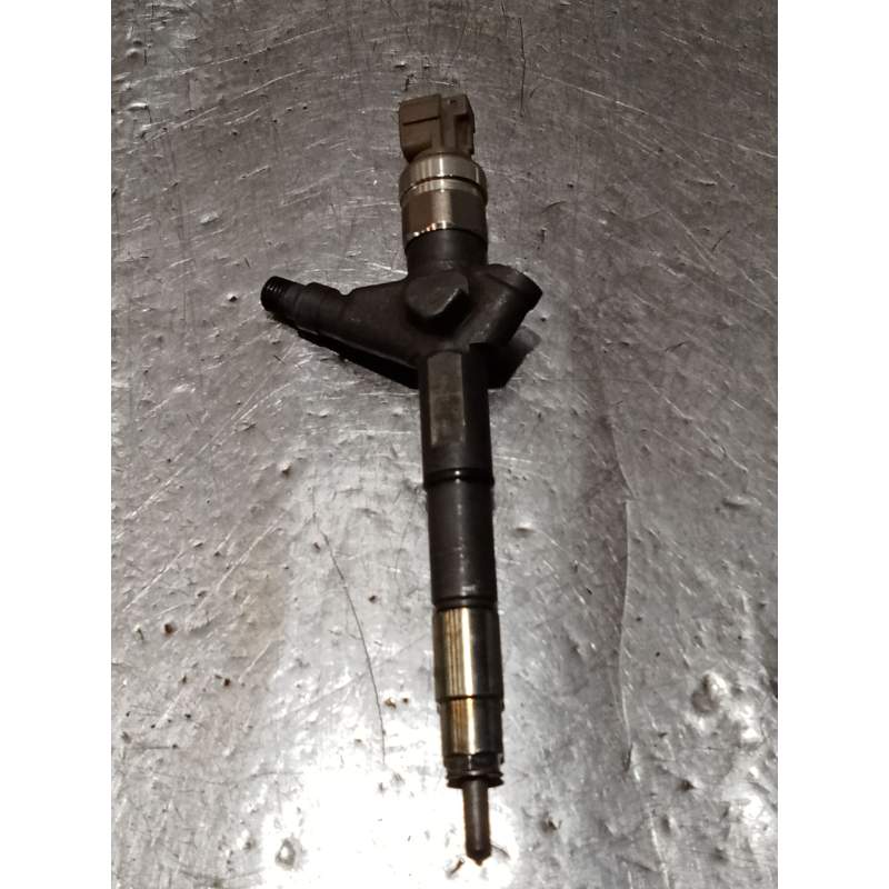 Recambio de inyector para nissan almera ii hatchback (n16) 2.2 dci referencia OEM IAM AW421AW4 04G00612 DENSO