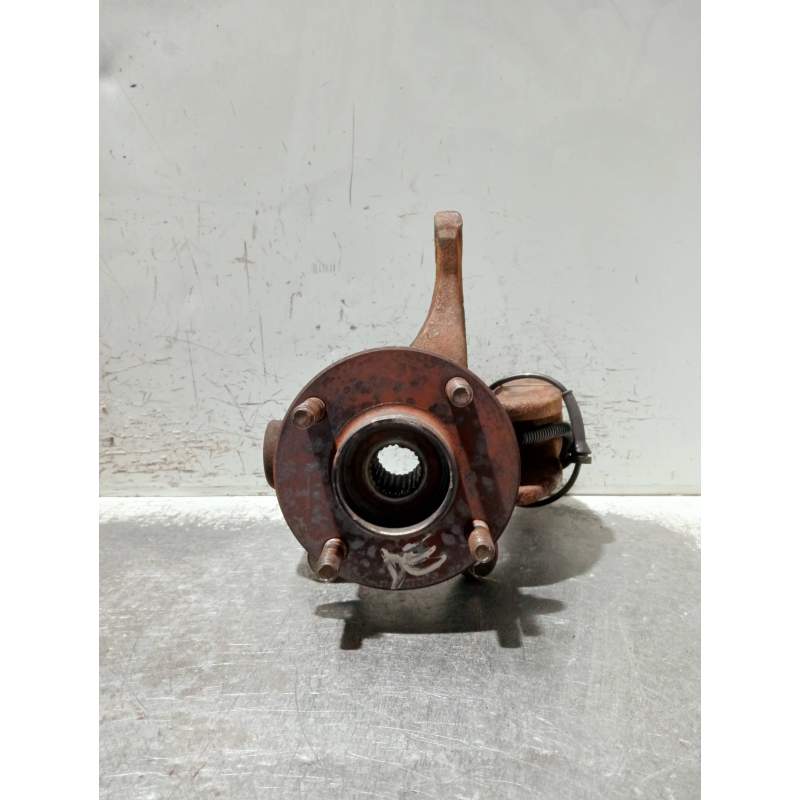 Recambio de mangueta delantera derecha para ford fiesta (cbk) referencia OEM IAM 2N113K170 20G 2005