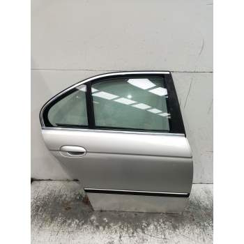 PUERTA TRASERA DERECHA 4P 2000